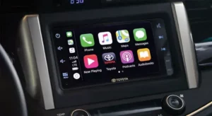 شاشة تويوتا انوفا 2022