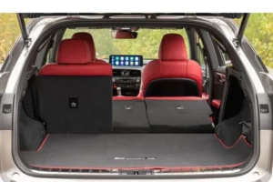 صندوق تحميل لكزس RX هايبرد 2022 مع طي المقاعد الخلفية