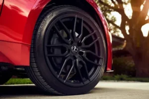 عجلة لكزس IS 2022