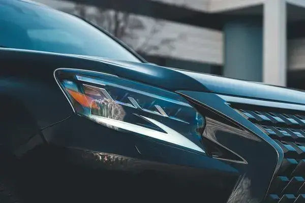 2022 Lexus GX headlights