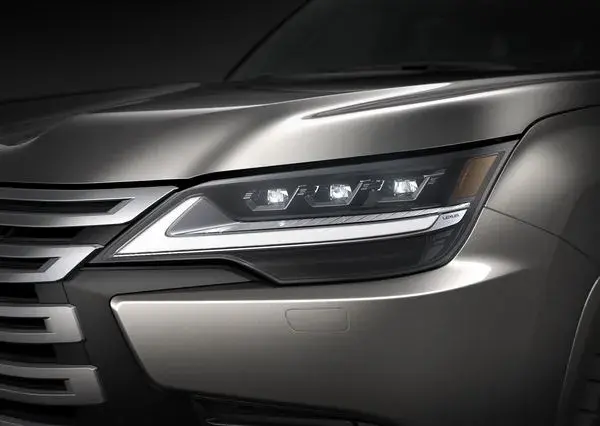 2022 Lexus LX headlights