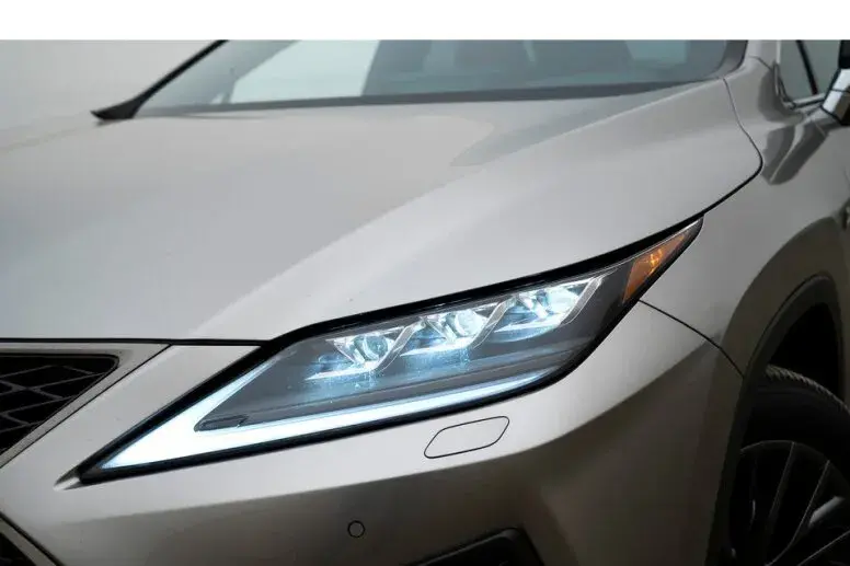 2022 Lexus RX Hybrid headlights