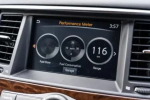 شاشة نيسان باترول 2022