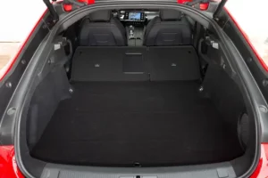 صندوق تحميل بيجو 508 2022 مع طي المقاعد الخلفية