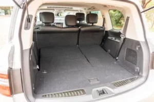 صندوق تحميل نيسان باترول 2022 مع طي الصف الثالث