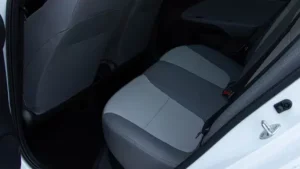 مقاعد كيا بيجاس 2022 الخلفية