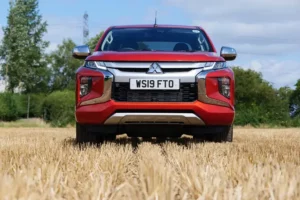 ناقل حركة ميتسوبيشي L200 2022