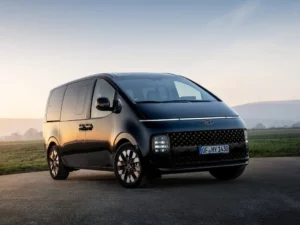 هيونداي ستاريا 2022