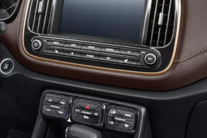 شاشة جي ايه سي GS3 2022