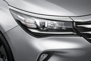 مصابيح جي ايه سي GA4 2022 الأمامية