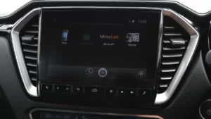 شاشة ايسوزو D ماكس 2022