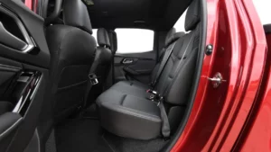 مقاعد ايسوزو D ماكس 2022