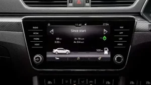 شاشة سكودا سوبيرب 2022