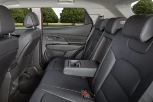 مقاعد سانج يونج كوراندو 2022 الخلفية