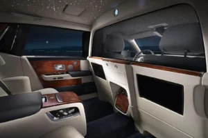 مقاعد رولز رويس فانتوم 2022