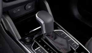 ناقل حركة بيستون T33 2022