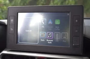 شاشة تويوتا رايز 2023