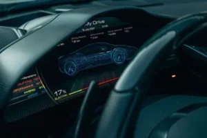 شاشة فيراري SF90 سترادالي 2022