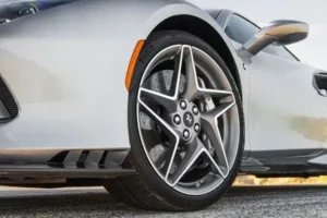 عجلة فيراري F8 سبايدر 2022