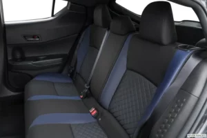 مقاعد تويوتا C-HR 2023 الخلفية