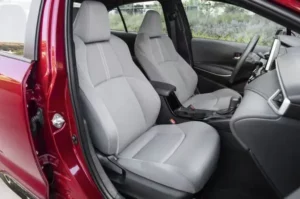 مقاعد تويوتا كورولا 2023 الأمامية