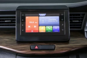 شاشة تويوتا روميون 2023