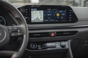 شاشة هيونداي سوناتا 2023