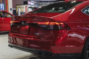 مصابيح هوندا أكورد 2023 الخلفية