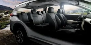 مقاعد تويوتا راش 2023