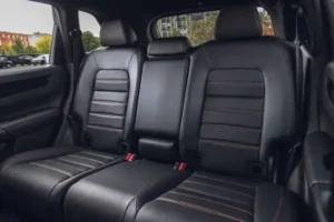 مقاعد هوندا CR-V 2023 الخلفية