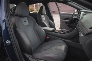 مقاعد هيونداي سوناتا 2023 الأمامية