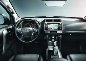 مقصورة تويوتا لاند كروزر برادو 2023