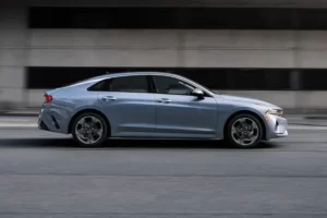 جانب كيا K5 2023