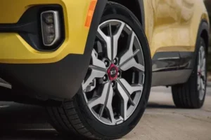 عجلة كيا سيلتوس 2023