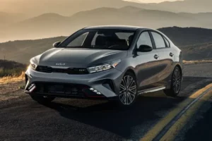 كيا سيراتو 2023