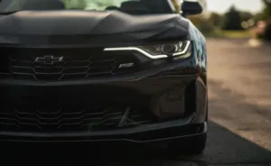 مصابيح شيفروليه كامارو 2023 الأمامية