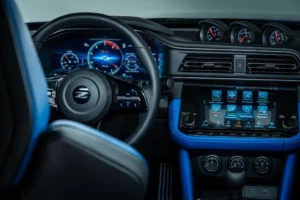 شاشة نيسان Z 2023