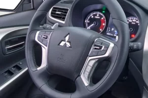 عجلة قيادة ميتسوبيشي مونتيرو سبورت 2023