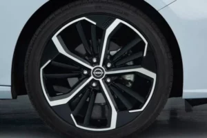 عجلة نيسان ألتيما 2023