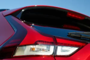 مصابيح ميتسوبيشي اكليبس كروس 2023 الخلفية