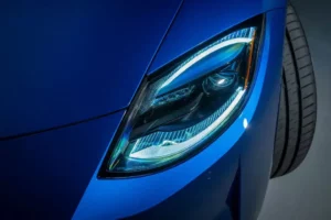 مصابيح نيسان Z 2023 الأمامية