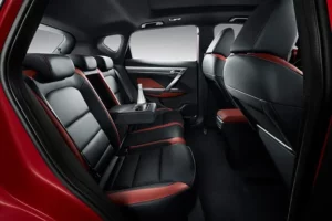 مقاعد جيلي كولراي 2023 الخلفية