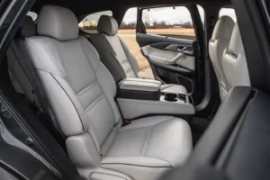مقاعد مازدا CX-9 2023 الصف الثاني
