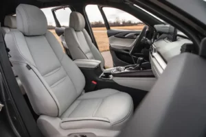 مقاعد مازدا CX-9 2023 الصف الأول