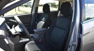 مقاعد ميتسوبيشي اكسباندر 2023 الأمامية