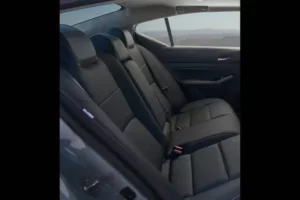 مقاعد نيسان ألتيما 2023 الخلفية