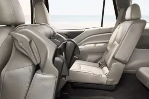 مقاعد نيسان اكستيرا 2023