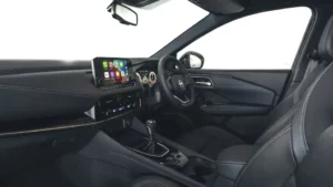 مقاعد نيسان قشقاي 2023 الأمامية