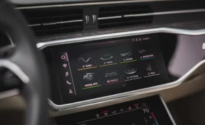 شاشة أودي A7 2023