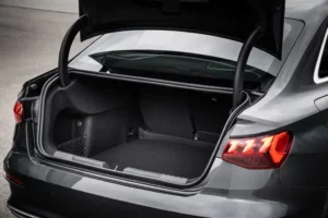 صندوق تحميل أودي A3 2023